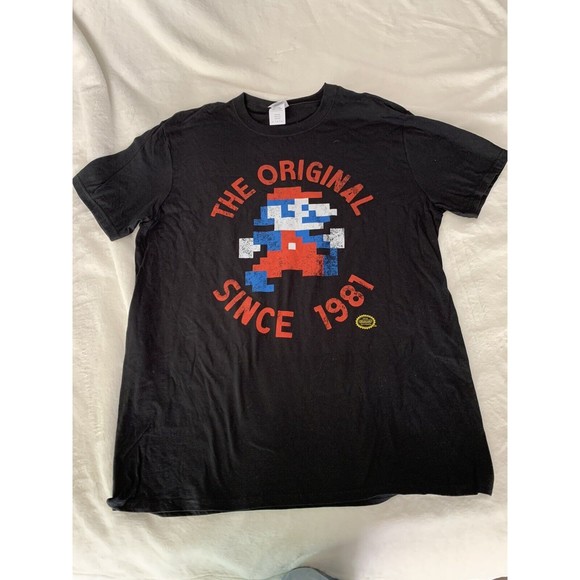 Loot Crate Exclusive Voltron & Super Mario 1981-Shirt Size L Men's New - Picture 4 of 6